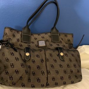 Dooney & Bourke Bags    Dooney & Bourke  Double Handle Bag